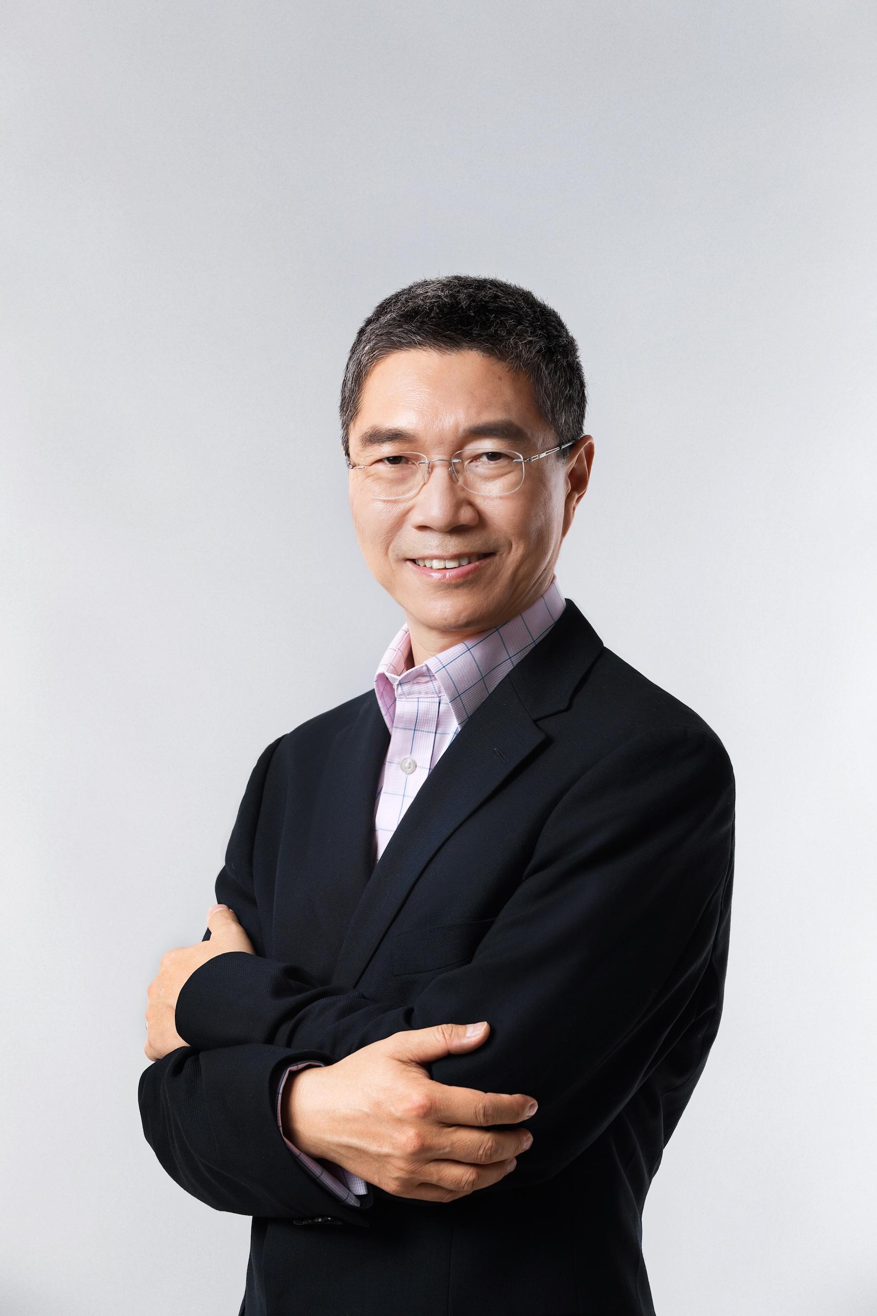 3. 猿編程科學(xué)顧問(wèn)、 約翰霍普金斯大學(xué)計(jì)算機(jī)博士、原谷歌資深研究員吳軍博士_gaitubao_.jpg